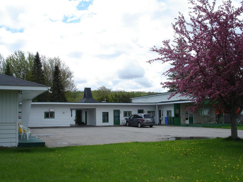 Rigaud Motel Belair المظهر الخارجي الصورة